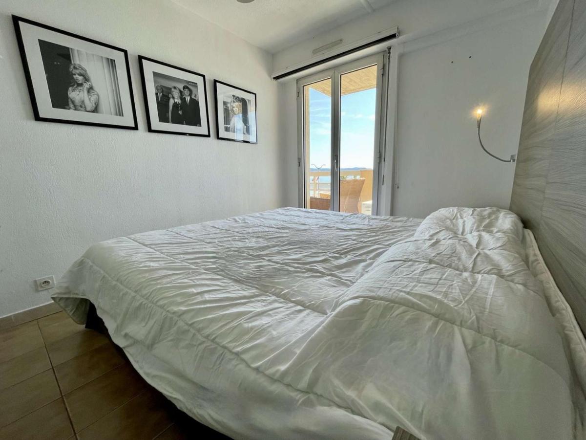 Superbe Apt 2P Front De Mer Pour 4 Pers Avec Terrasse - Cavalaire-Sur-Mer - Fr-1-226B-162 Cavalaire-sur-Mer Exterior foto
