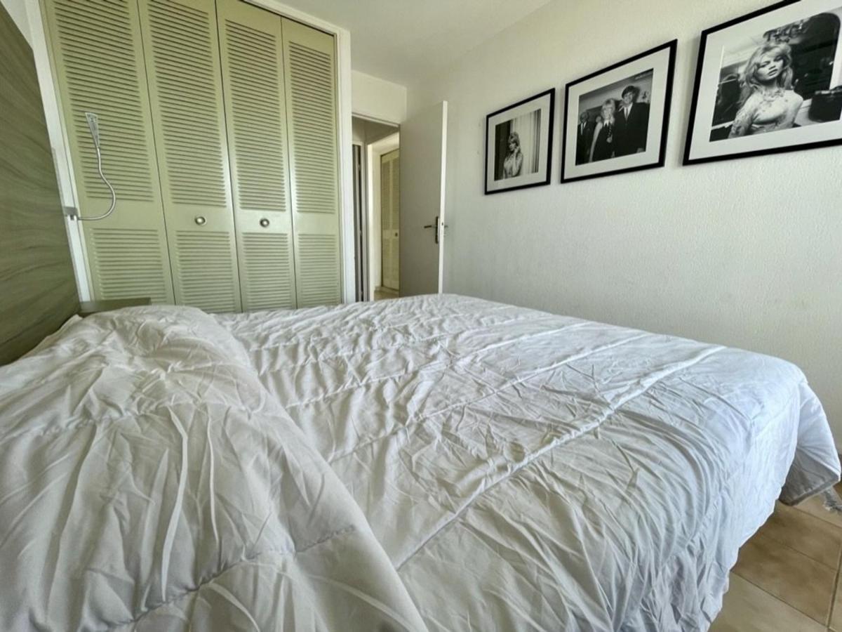 Superbe Apt 2P Front De Mer Pour 4 Pers Avec Terrasse - Cavalaire-Sur-Mer - Fr-1-226B-162 Cavalaire-sur-Mer Exterior foto